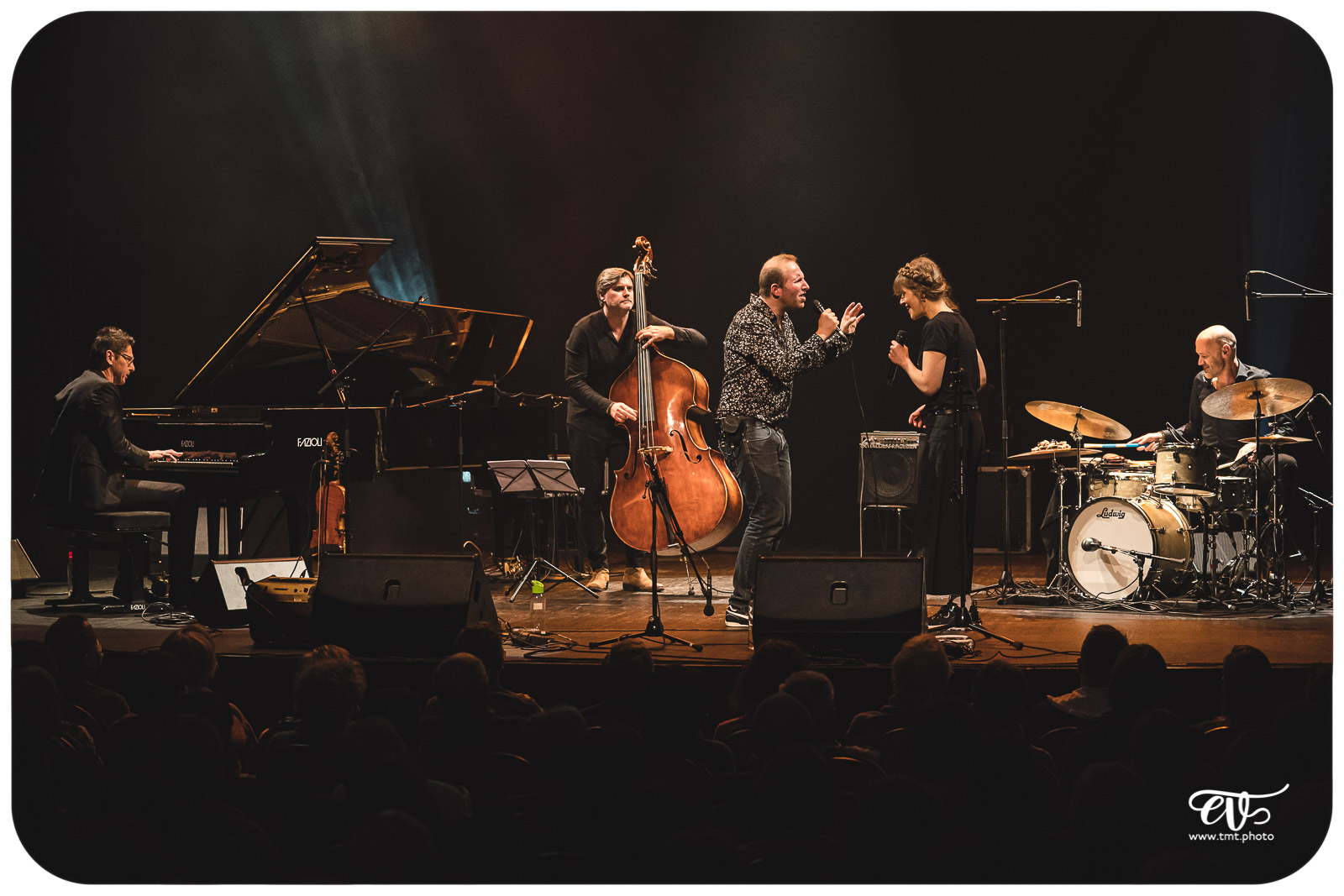 GAINSBOURG & MILES « YOU'RE UNDER ARREST »